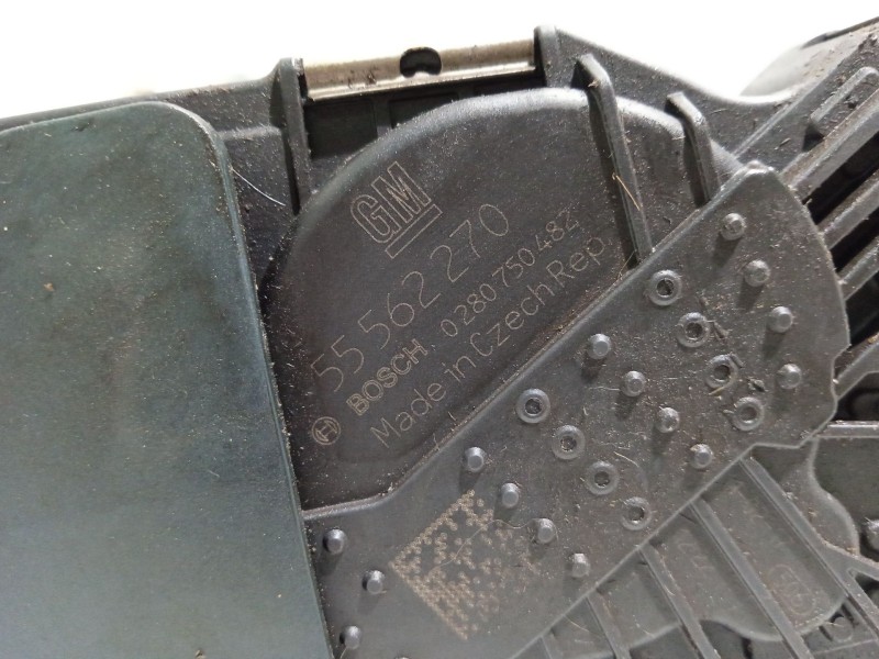 Recambio de caja mariposa para chevrolet aveo berlina hatchback 1.2 cat referencia OEM IAM 55562270  