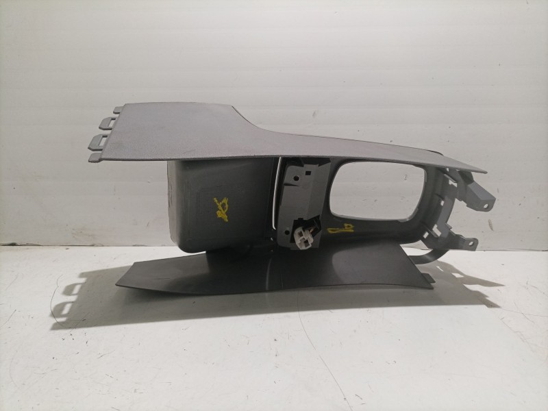 Recambio de cenicero para skoda octavia berlina (1u2) ambiente referencia OEM IAM 1U1863243  