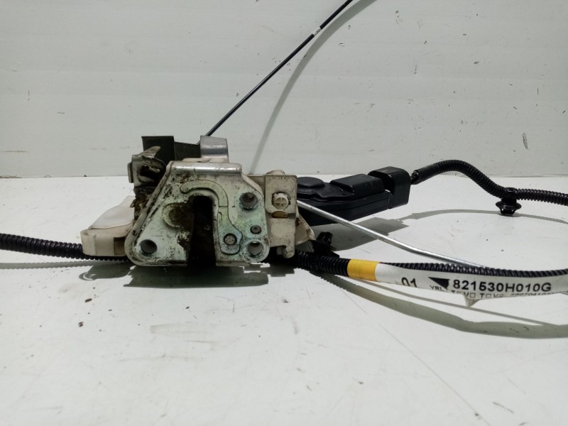 Recambio de cerradura puerta delantera derecha para toyota aygo (kgb/wnb) referencia OEM IAM 690300H020  