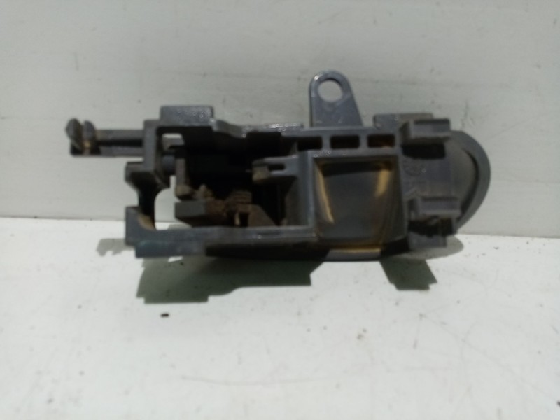 Recambio de maneta interior delantera derecha para toyota aygo (kgb/wnb) referencia OEM IAM 692050D060B2  