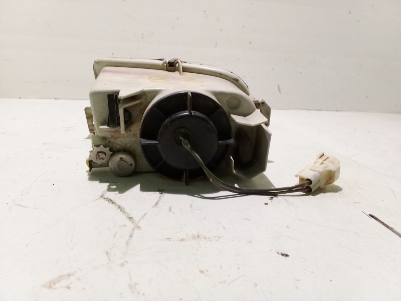 Recambio de faro antiniebla izquierdo para lexus gs 300 jzs147 referencia OEM IAM 8122130150  