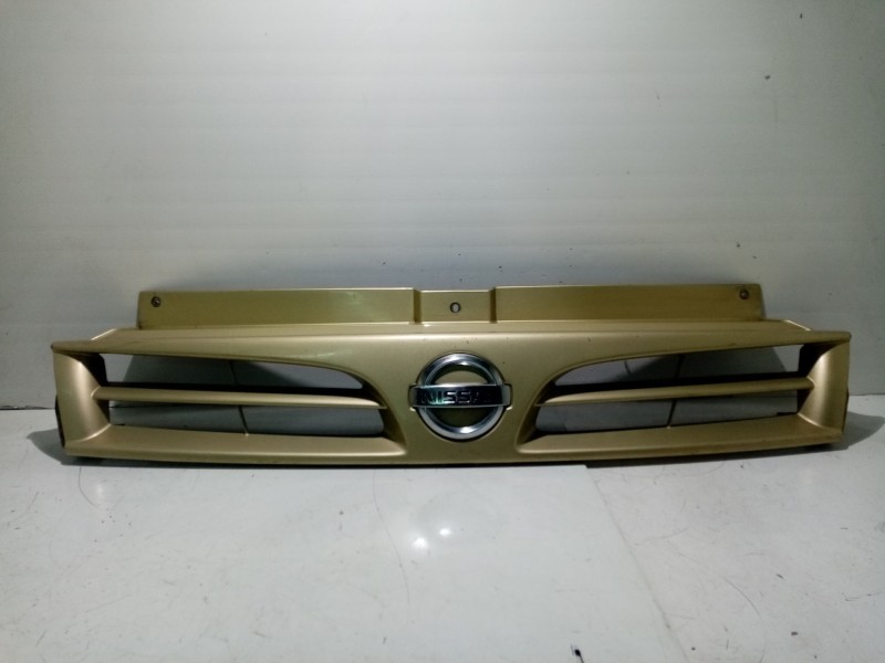 Recambio de rejilla delantera para nissan primastar autobús (x83) dci 100 referencia OEM IAM 6265100QAG  
