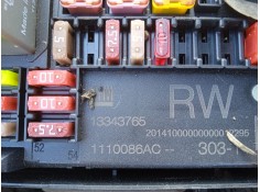 Recambio de caja reles / fusibles para opel astra j (p10) 1.7 cdti (68) referencia OEM IAM 13343765   2