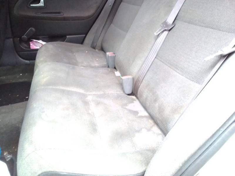 volvo s40 berlina del año 2001