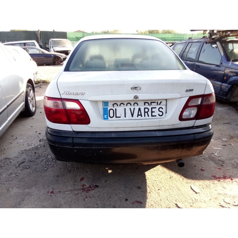 nissan almera ii (n16) del año 2001