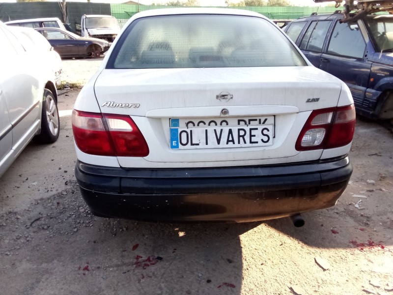 nissan almera ii (n16) del año 2001