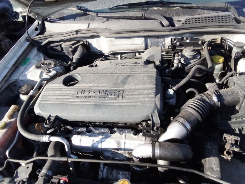 nissan almera ii (n16) del año 2001