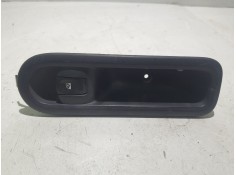 Recambio de mando elevalunas delantero derecho para renault clio iii expression referencia OEM IAM 8200356517B  