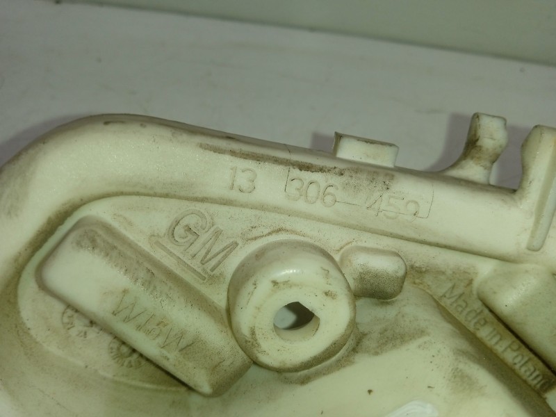 Recambio de portalamparas para opel astra j (p10) 1.7 cdti (68) referencia OEM IAM 13306459  