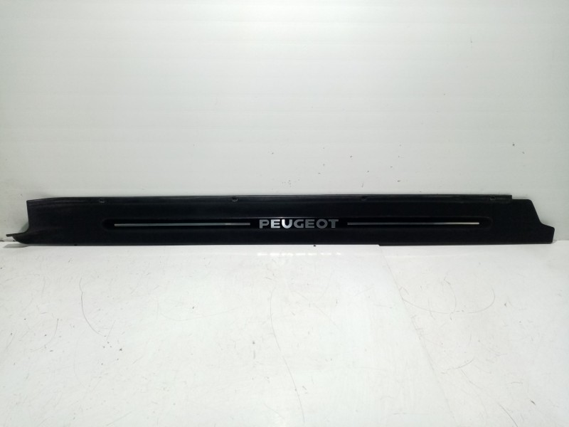 Recambio de embellecedor para peugeot 406 coupé (8c) 2.0 16v referencia OEM IAM LADOIZQUIERDO  