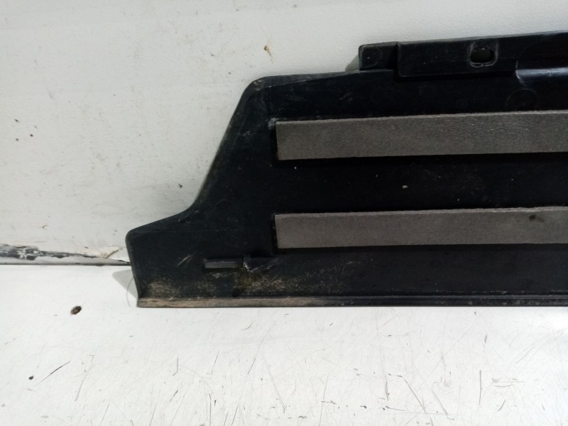 Recambio de embellecedor para peugeot 406 coupé (8c) 2.0 16v referencia OEM IAM LADOIZQUIERDO  