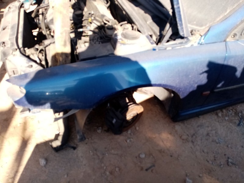 Recambio de aleta delantera izquierda para peugeot 406 coupé (8c) 2.0 16v referencia OEM IAM 7840G3  