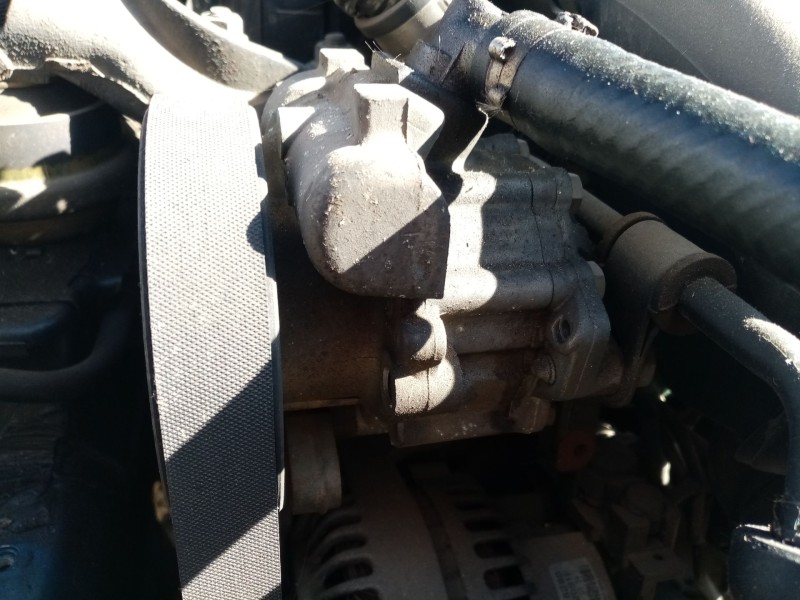 Recambio de bomba direccion para peugeot 406 coupé (8c) 2.0 16v referencia OEM IAM 4007L7  