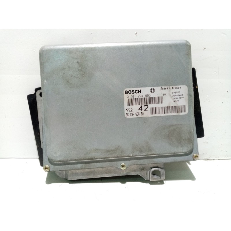 Recambio de centralita motor uce para peugeot 406 coupé (8c) 2.0 16v referencia OEM IAM 0261204695  