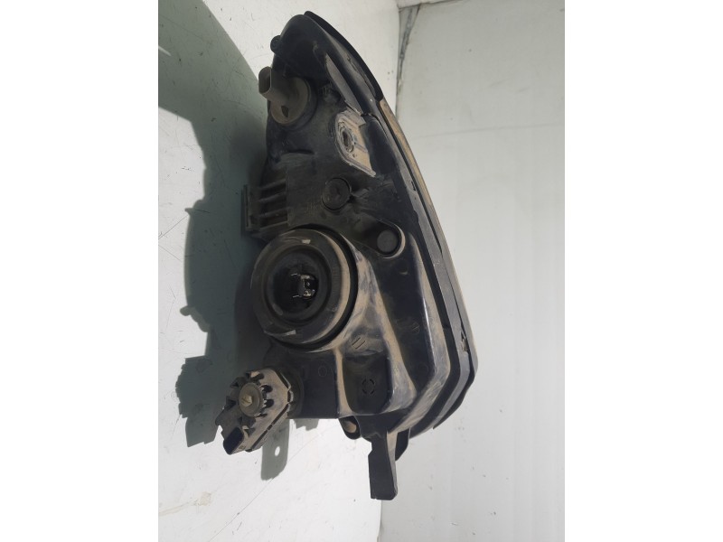 Recambio de faro izquierdo para hyundai accent ii (lc) 1.3 referencia OEM IAM 921012553118  