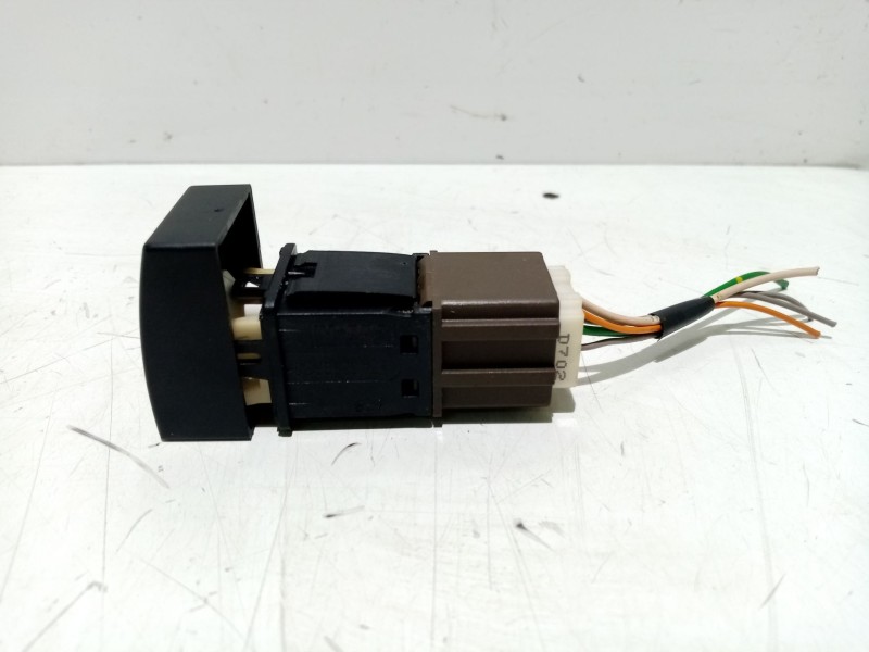 Recambio de interruptor para peugeot 406 coupé (8c) 2.0 16v referencia OEM IAM 6552LS  