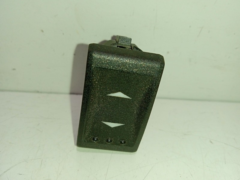 Recambio de mando elevalunas trasero derecho para ford mondeo iii (b5y) 2.0 tdci referencia OEM IAM 1S7T14529AB  