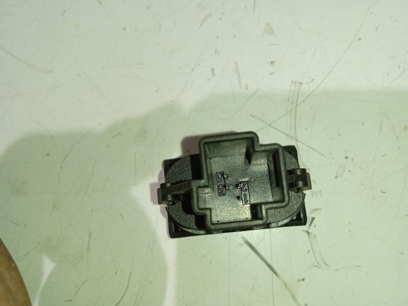 Recambio de mando elevalunas trasero derecho para ford mondeo iii (b5y) 2.0 tdci referencia OEM IAM 1S7T14529AB  