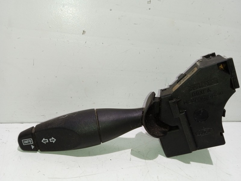 Recambio de mando intermitentes para ford mondeo iii (b5y) 2.0 tdci referencia OEM IAM 1S7T13335BE  