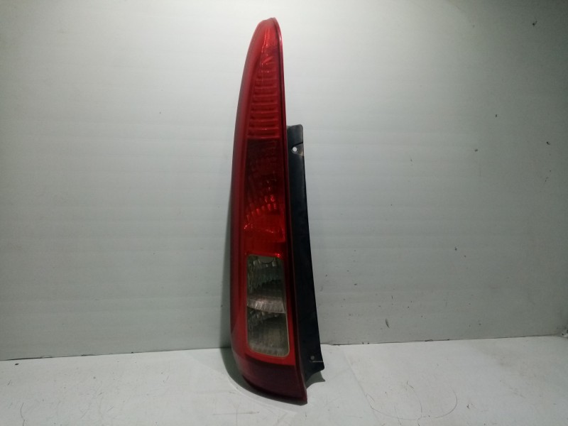 Recambio de piloto trasero izquierdo para ford fusion (ju_) 1.4 tdci referencia OEM IAM 1383638  