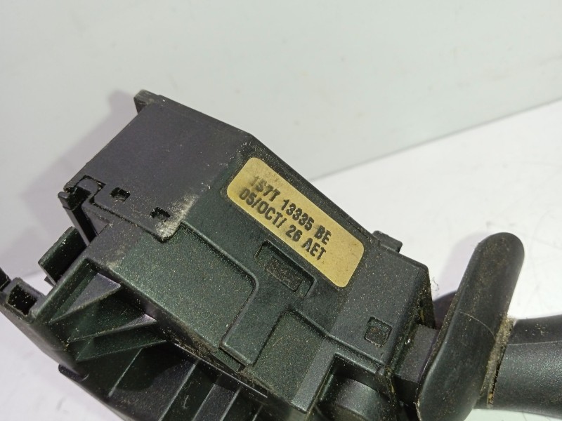 Recambio de mando intermitentes para ford mondeo iii (b5y) 2.0 tdci referencia OEM IAM 1S7T13335BE  