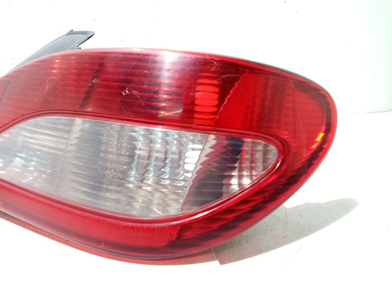 Recambio de piloto trasero derecho para peugeot 406 coupé (8c) 2.0 16v referencia OEM IAM 6351J2  