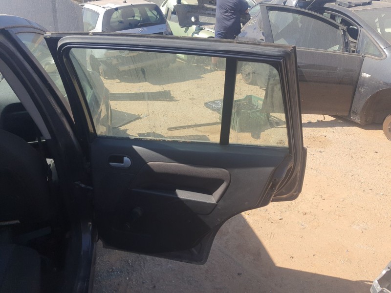 Recambio de puerta trasera derecha para ford fusion (ju_) 1.4 tdci referencia OEM IAM 1692555  