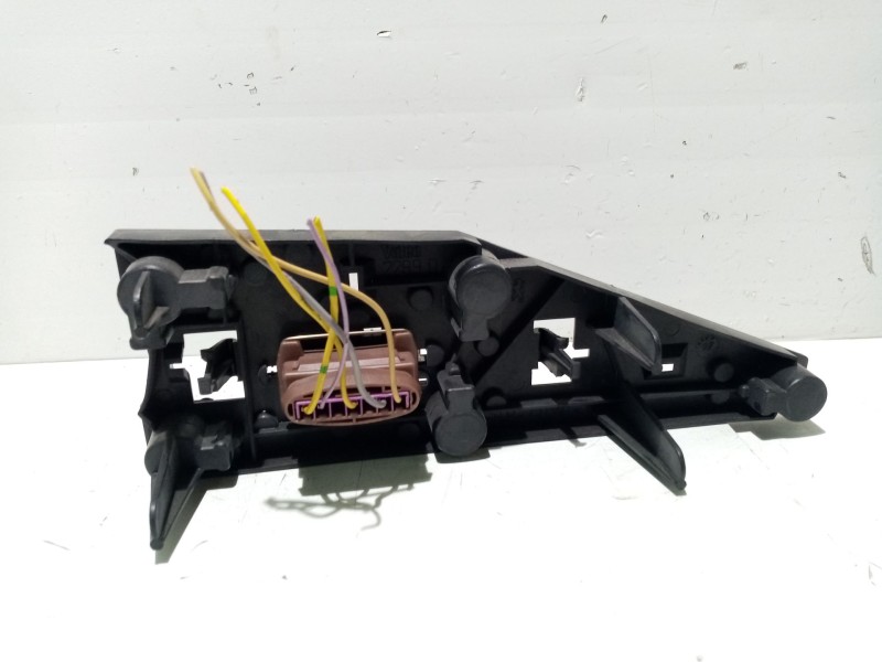 Recambio de portalamparas para peugeot 406 coupé (8c) 2.0 16v referencia OEM IAM LADODERECHO  