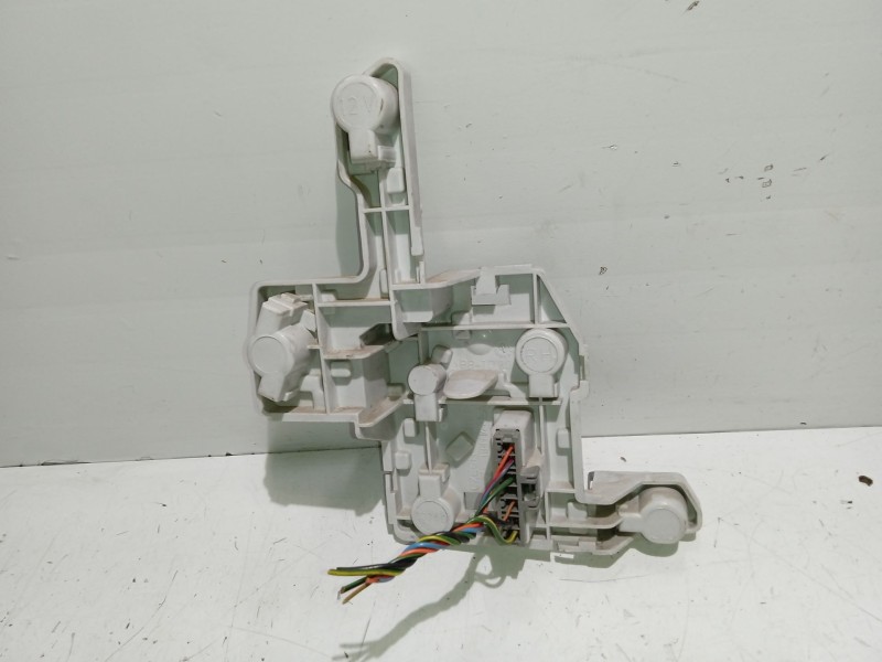 Recambio de portalamparas para ford mondeo iii (b5y) 2.0 tdci referencia OEM IAM   