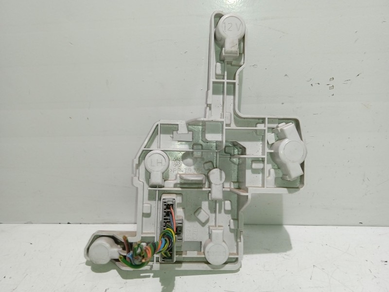 Recambio de portalamparas para ford mondeo iii (b5y) 2.0 tdci referencia OEM IAM   