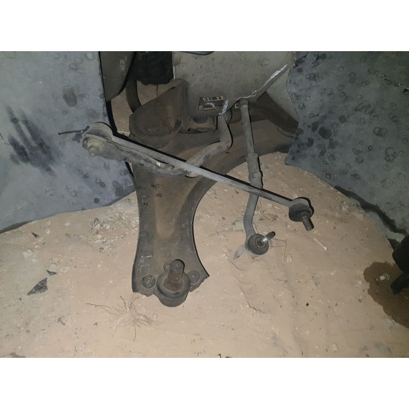 Recambio de brazo suspension inferior delantero izquierdo para citroën c2 (jm_) 1.4 hdi referencia OEM IAM 3520V1  