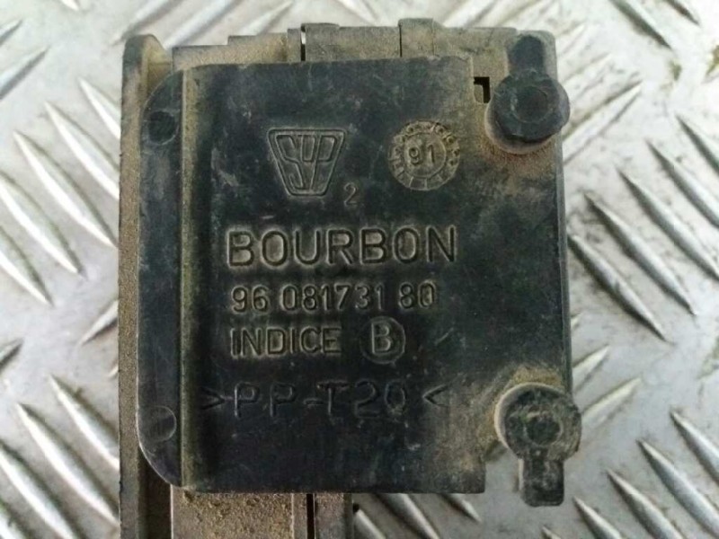 Recambio de rele para citroen xsara berlina 1.9 td exclusive   |   12.97 - 12.99 | 1997 - 1999 | 90 cv / 66 kw referencia OEM IA