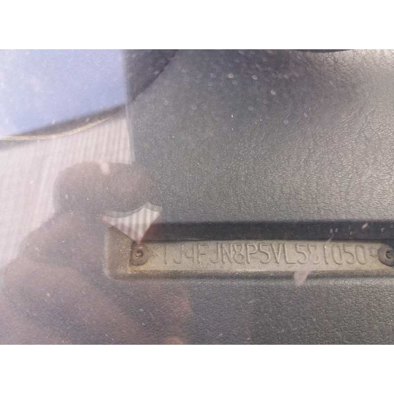 jeep cherokee chief 5.9 v8   |   0.79 - ... | 1979 | 125 cv / 92 kw del año 1979