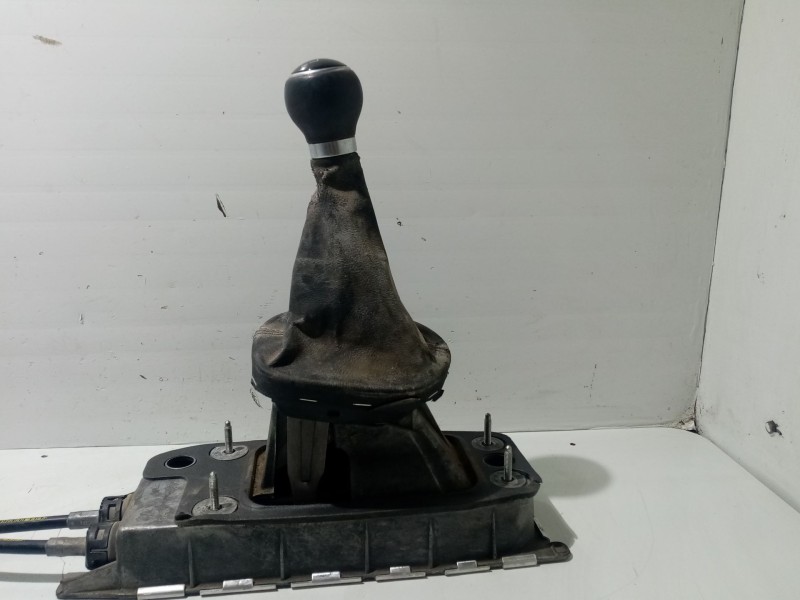 Recambio de palanca cambio para volkswagen touran (1t2) 1.9 tdi referencia OEM IAM 1K0711091A  