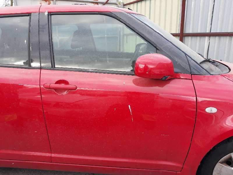 Recambio de puerta delantera derecha para suzuki swift berlina (mz) gl referencia OEM IAM 6800162J00  