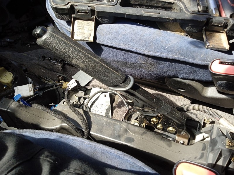 Recambio de palanca freno de mano para lancia lybra berlina referencia OEM IAM 735350468  