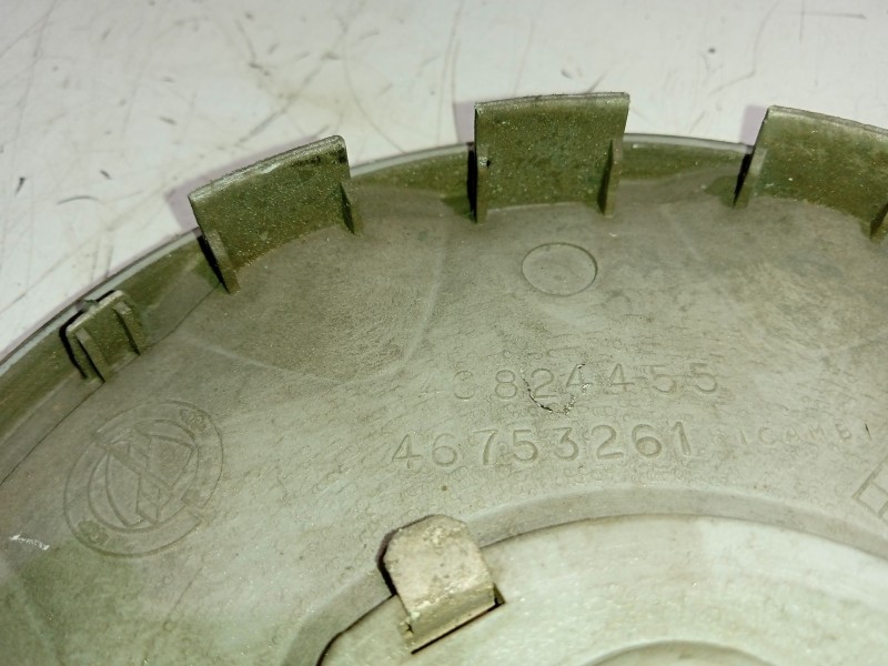 Recambio de tapacubos para lancia lybra berlina referencia OEM IAM 46753261  