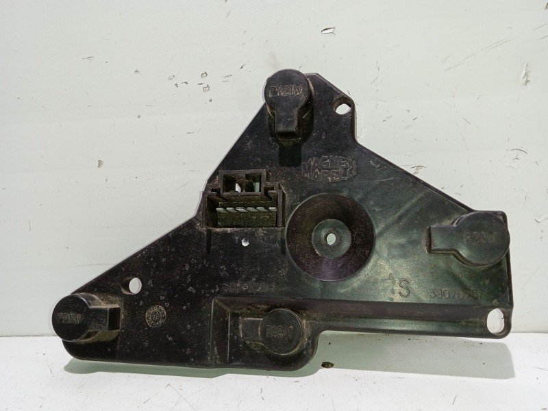 Recambio de portalamparas para lancia lybra berlina referencia OEM IAM   