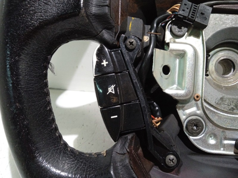 Recambio de volante para lancia lybra berlina referencia OEM IAM 0735351291  