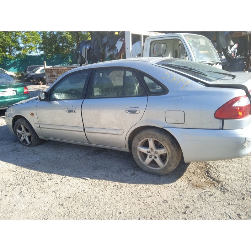 mazda 626 v hatchback (gf) del año 2002
