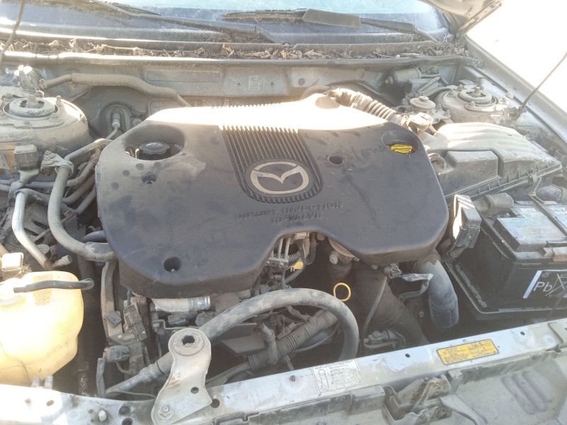 mazda 626 v hatchback (gf) del año 2002