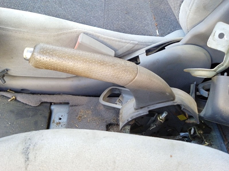 Recambio de palanca freno de mano para mazda 626 v hatchback (gf) 2.0 td (gffp) referencia OEM IAM GG2M44010B  