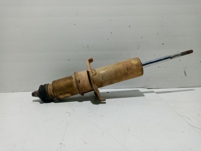 Recambio de amortiguador delantero izquierdo para renault espace iv (jk0) privilege referencia OEM IAM 8200657085  