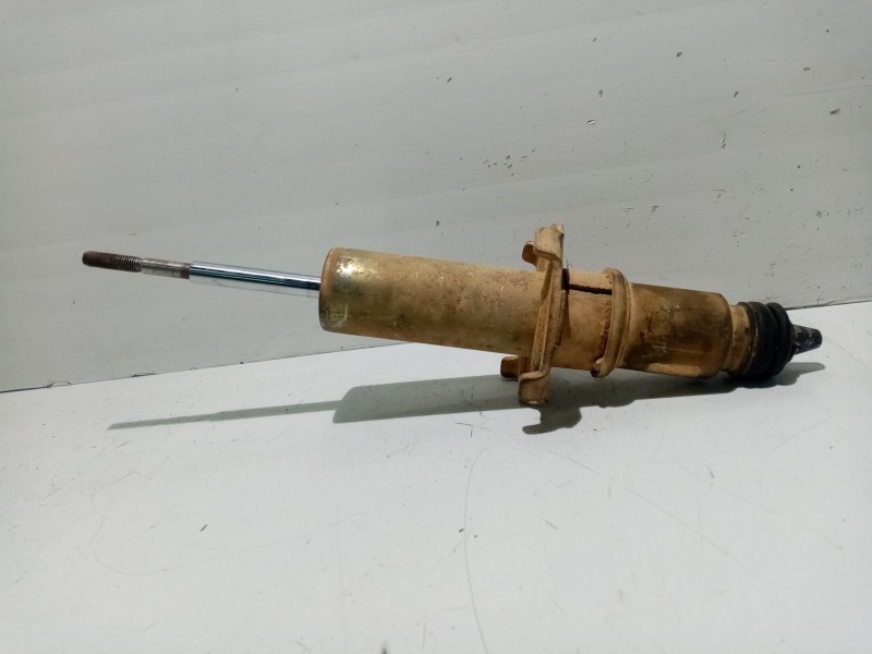Recambio de amortiguador delantero izquierdo para renault espace iv (jk0) privilege referencia OEM IAM 8200657085  