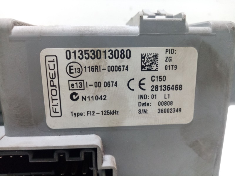 Recambio de caja reles / fusibles para peugeot bipper 1.4 hdi referencia OEM IAM 01353013080  