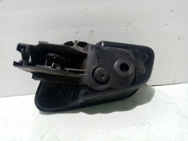 Recambio de maneta interior delantera izquierda para peugeot bipper 1.4 hdi referencia OEM IAM 1354719080  