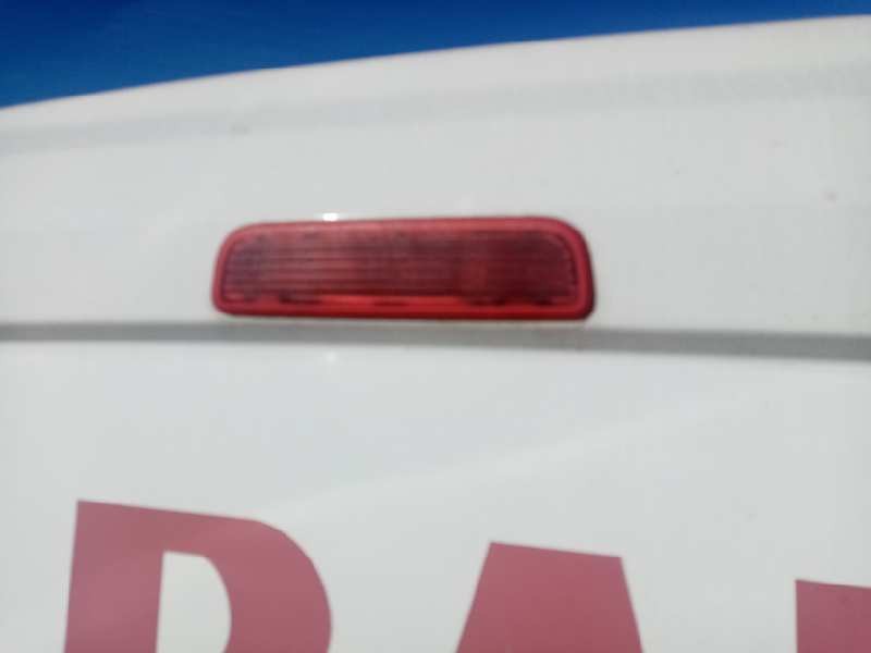 Recambio de luz central de freno para peugeot bipper 1.4 hdi referencia OEM IAM   