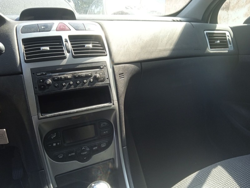 peugeot 307 sw (3h) del año 2004