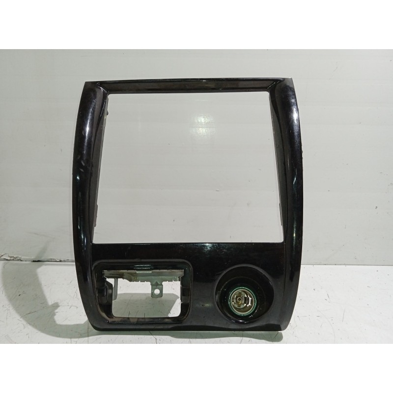 Recambio de moldura para mazda 626 v hatchback (gf) 2.0 td (gffp) referencia OEM IAM G18R55211  