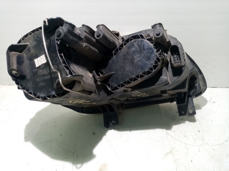 Recambio de faro izquierdo para volkswagen caddy ka/kb (2k) 1.9 tdi referencia OEM IAM 1T0941005P  